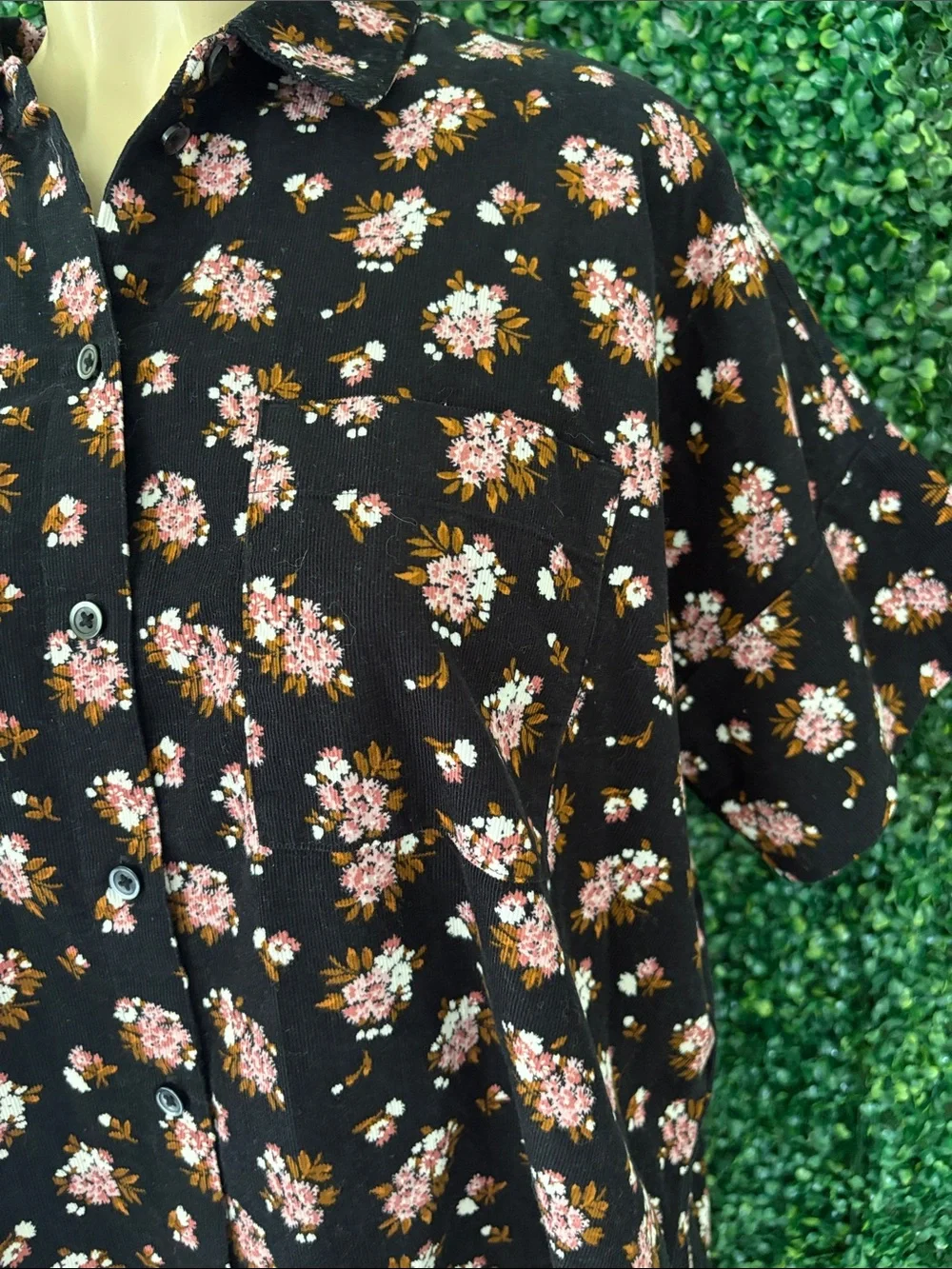 Madewell Black Floral Button-Front Short Sleeve Shirt